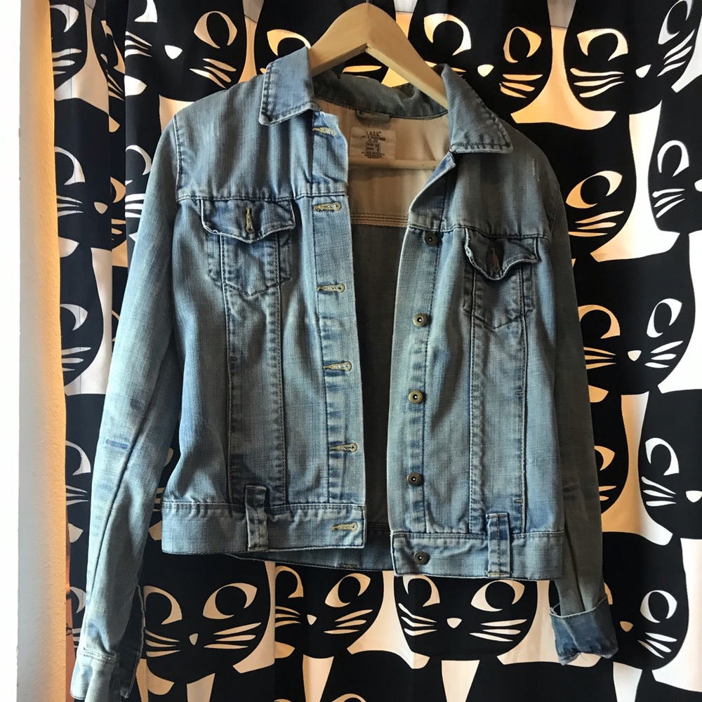 Women’s Jean Jacket